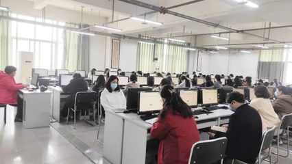 圖書館舉辦文獻(xiàn)信息檢索教學(xué)觀摩課活動